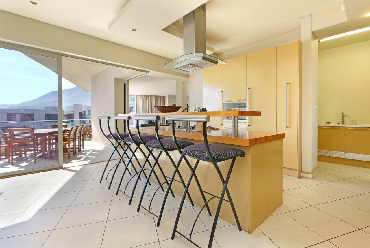 The Rocks Villa Camps Bay Bagian luar foto