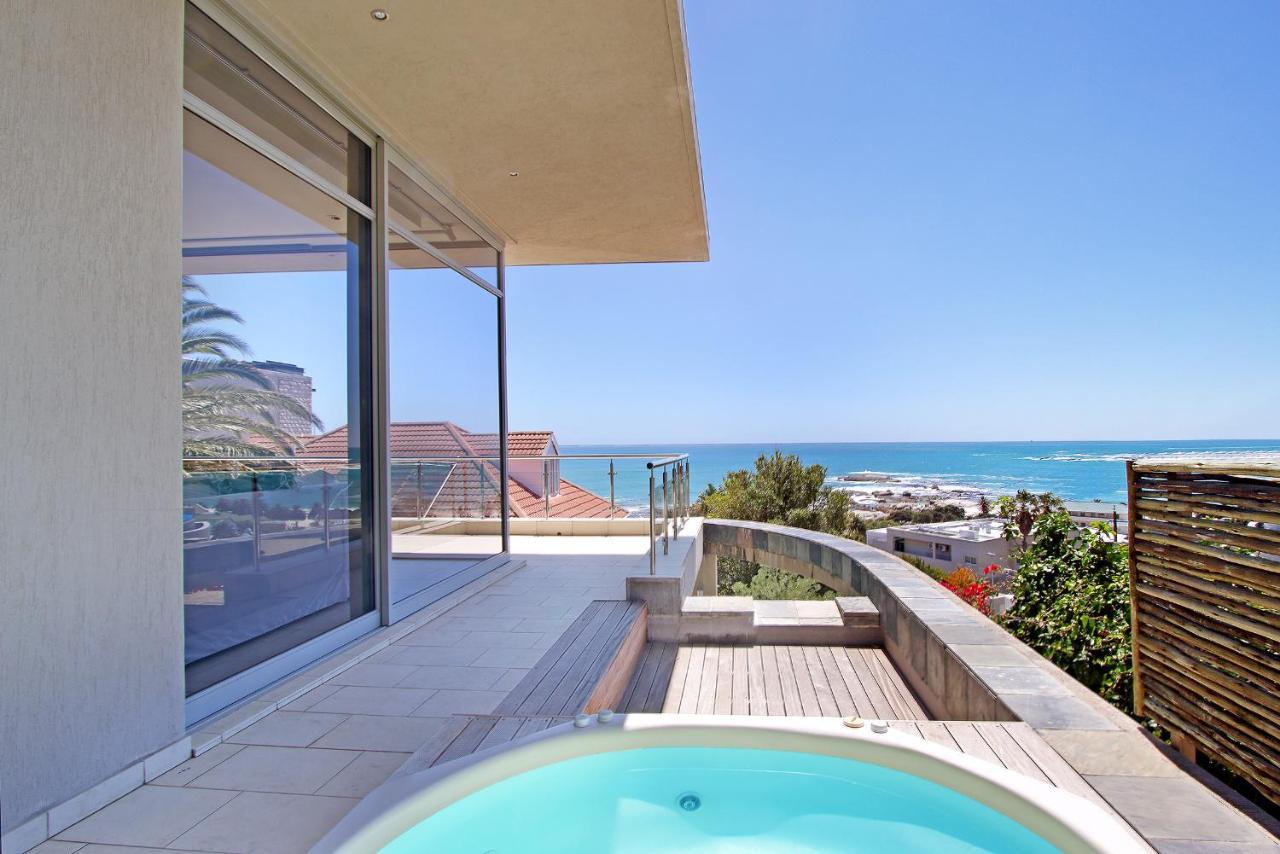 The Rocks Villa Camps Bay Bagian luar foto