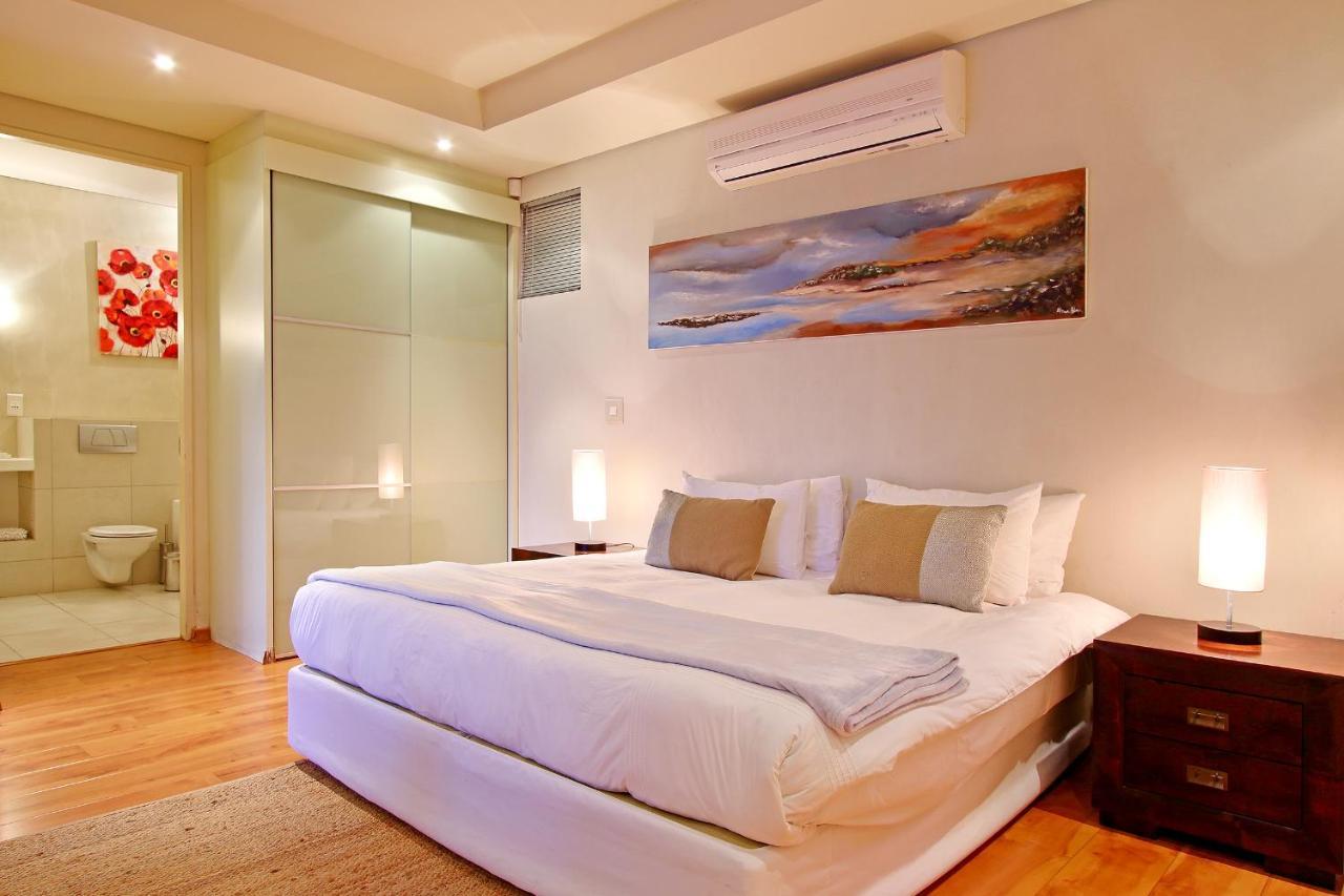 The Rocks Villa Camps Bay Bagian luar foto