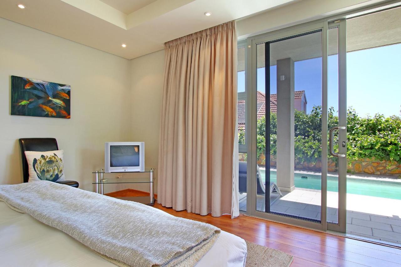 The Rocks Villa Camps Bay Bagian luar foto
