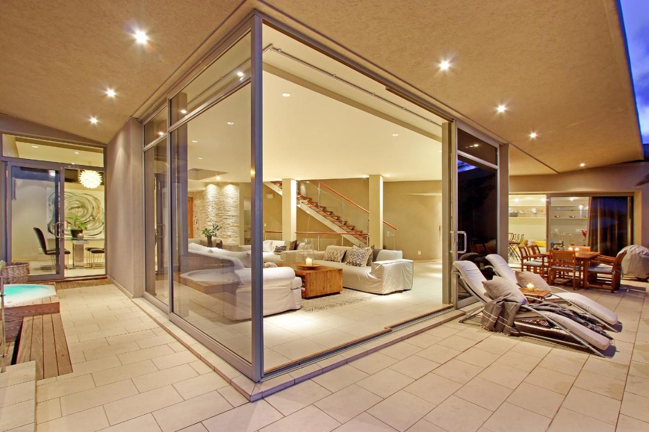 The Rocks Villa Camps Bay Bagian luar foto