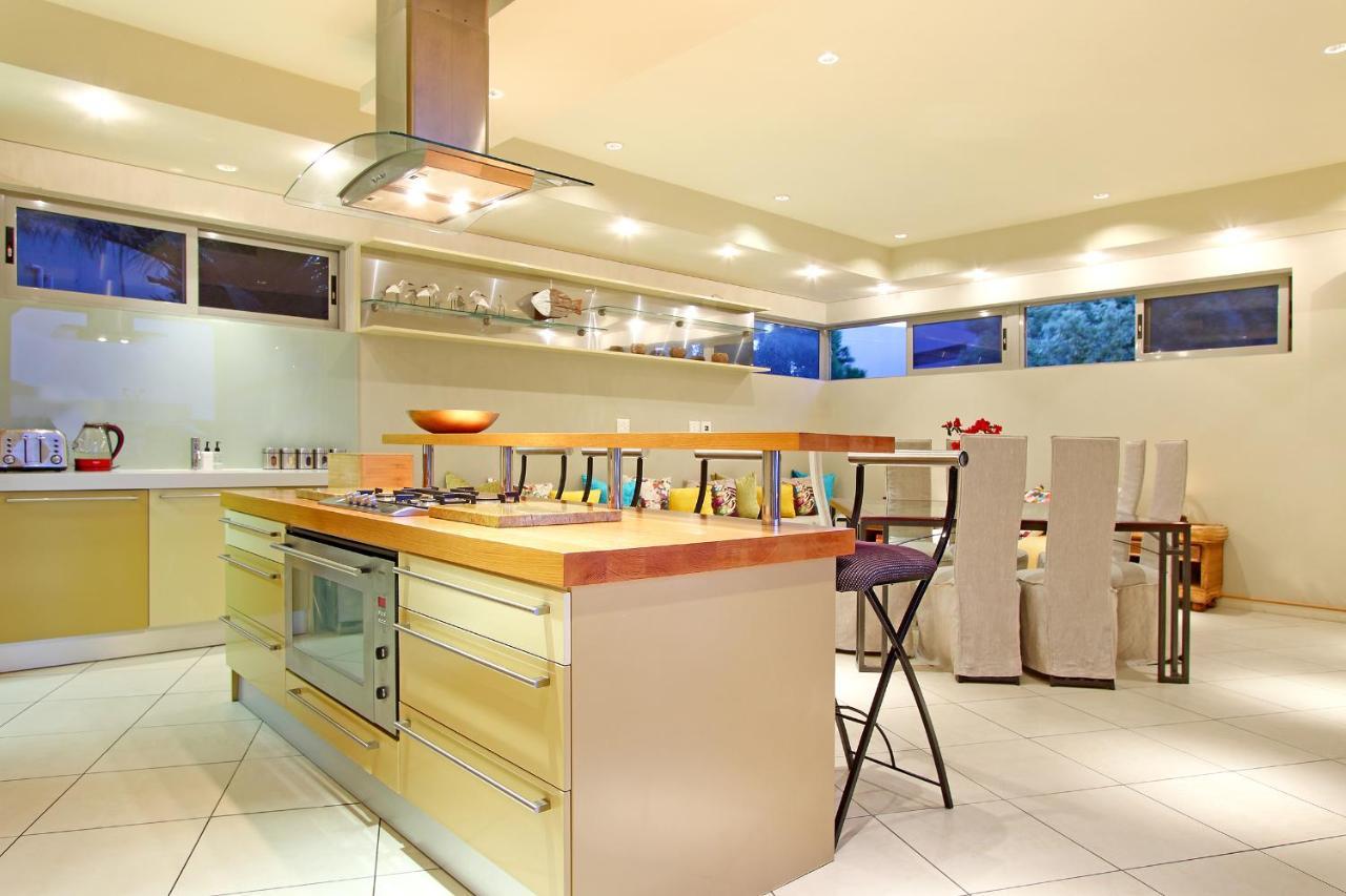 The Rocks Villa Camps Bay Bagian luar foto